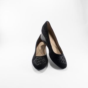 Easy Spirit Womens Larcie Black Suede